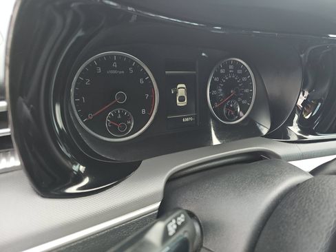 Used 2022 Kia K5 GT-Line FWD image 2