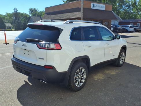 Used 2021 Jeep Cherokee Latitude Lux w/ Comfort/Convenience Group AWD/4WD image 6