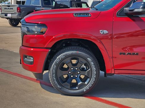 New 2026 RAM 1500 4x4 Crew Cab image 10