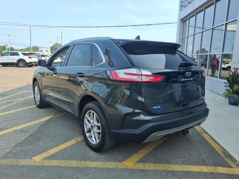Used 2023 Ford Edge SEL w/ Convenience Package AWD/4WD image 4
