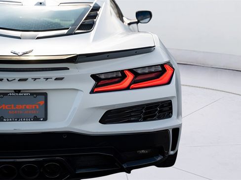 Used 2024 Chevrolet Corvette Z06 w/ Stealth Interior Trim Package image 21