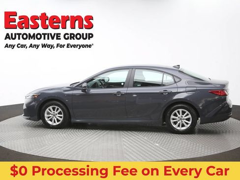 Used 2025 Toyota Camry LE FWD image 60