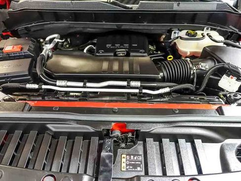 Used 2024 Chevrolet Silverado 1500 Custom w/ Turbomax Blackout Package AWD/4WD image 29