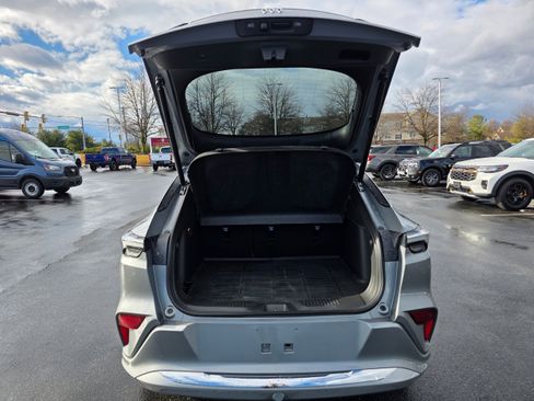 Used 2024 Buick Envista Avenir image 7