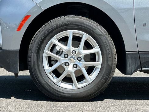 Used 2024 Chevrolet Equinox LT AWD/4WD image 27