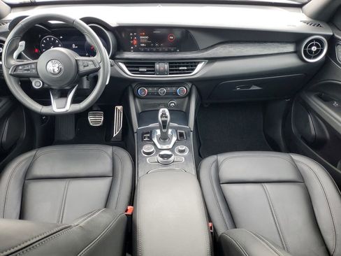 Used 2024 Alfa Romeo Stelvio Sprint AWD/4WD image 13