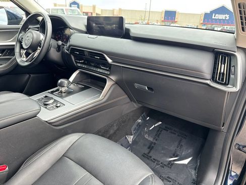 Used 2024 MAZDA CX-90 Plug-In Hybrid w/ Preferred AWD/4WD image 38