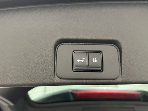 Certified 2023 Nissan Rogue SV w/ SV Premium B Package AWD/4WD image 26