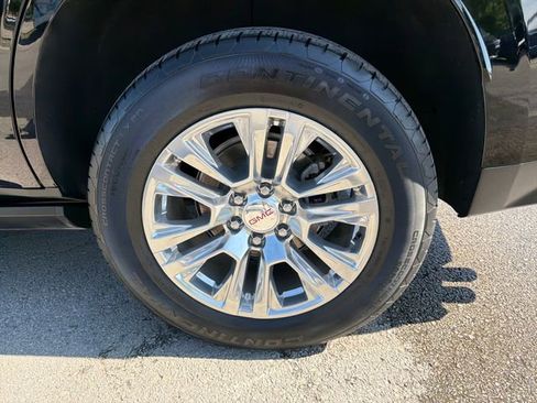 Used 2023 GMC Yukon Denali AWD/4WD image 26
