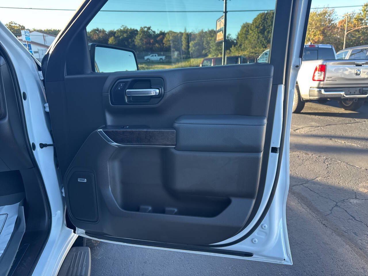 Used 2019 GMC Sierra 1500 Denali AWD/4WD image 27