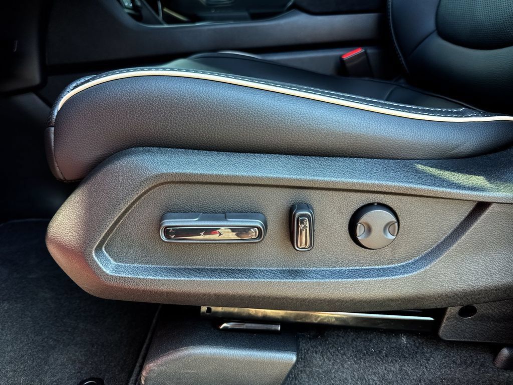New 2026 Honda Pilot Elite image 12