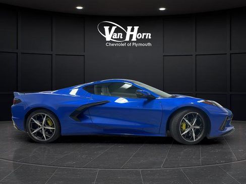 Used 2020 Chevrolet Corvette Stingray Preferred Cpe w/ 2LT Preferred Equipment Group RWD image 13