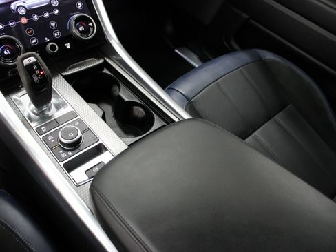 Used 2022 Land Rover Range Rover Sport HST AWD/4WD image 17