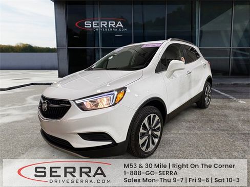 Used 2022 Buick Encore Preferred w/ Safety Package image 1