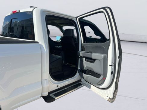 Used 2023 Ford F150 Lariat w/ Equipment Group 502A High AWD/4WD image 29