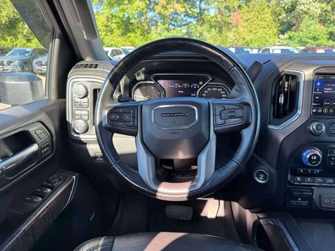 Used 2023 GMC Sierra 3500 Denali w/ Denali Ultimate Package AWD/4WD image 25