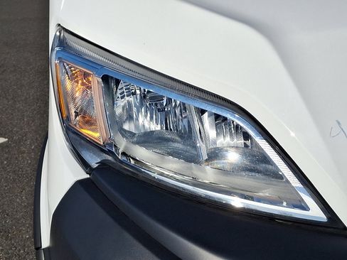 New 2024 RAM ProMaster 2500 w/ Convenience Group image 6