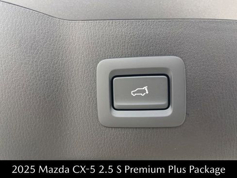 New 2025 MAZDA CX-5 AWD 2.5 S w/ Premium Plus Pkg image 26