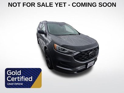 Certified 2022 Ford Edge SE w/ Black Appearance Package
