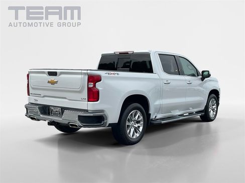 Used 2022 Chevrolet Silverado 1500 LTZ w/ Safety Package II image 7