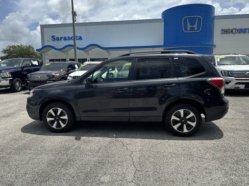 Used 2017 Subaru Forester 2.5i Premium AWD/4WD image 8