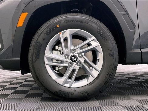 Certified 2026 Hyundai Tucson SE image 12
