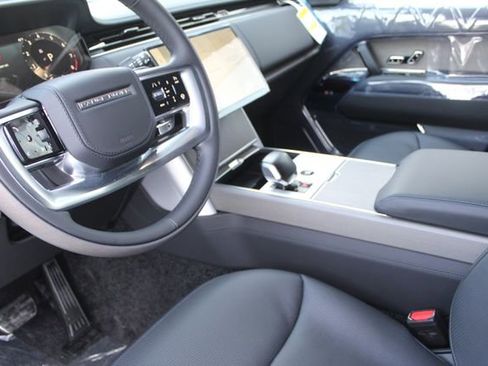 New 2026 Land Rover Range Rover SV image 11