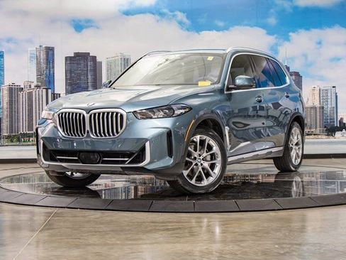 Certified 2024 BMW X5 xDrive40i w/ Parking Assistance Package image 2