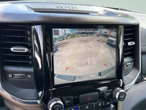 Certified 2022 RAM 1500 Laramie RWD image 28