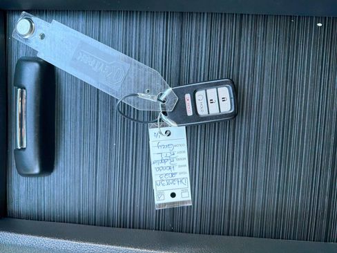 Used 2023 Honda Ridgeline RTL image 30