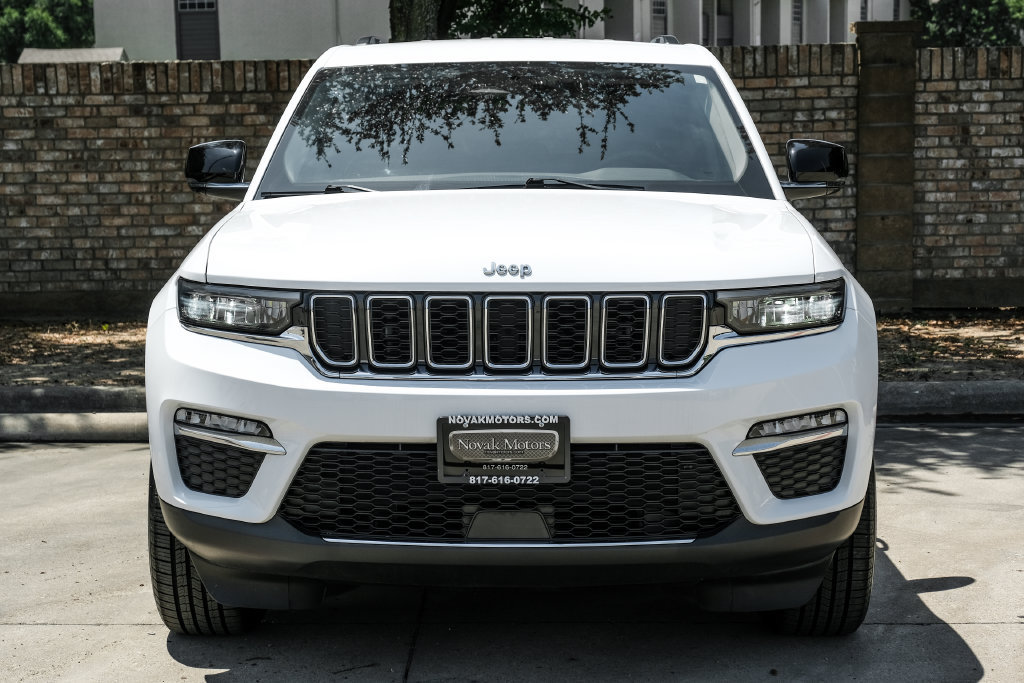 Used 2022 Jeep Grand Cherokee Limited RWD image 10