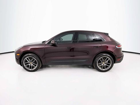 Certified 2026 Porsche Macan AWD/4WD image 2