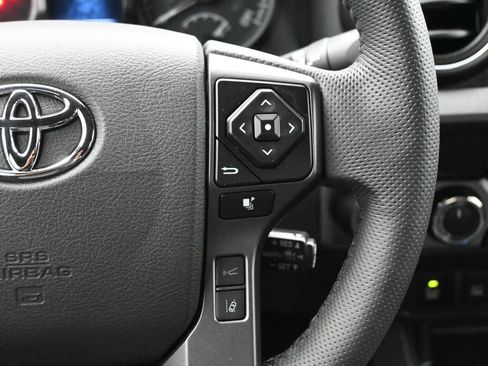 Used 2023 Toyota Tacoma TRD Sport w/ Advanced Technology Package AWD/4WD image 8
