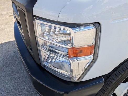 Certified 2023 Ford E-350 and Econoline 350 Super Duty w/ Driver's Safety Package image 9