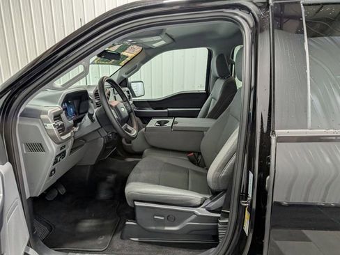 Used 2025 Ford F150 XLT w/ Equipment Group 301A Standard image 15