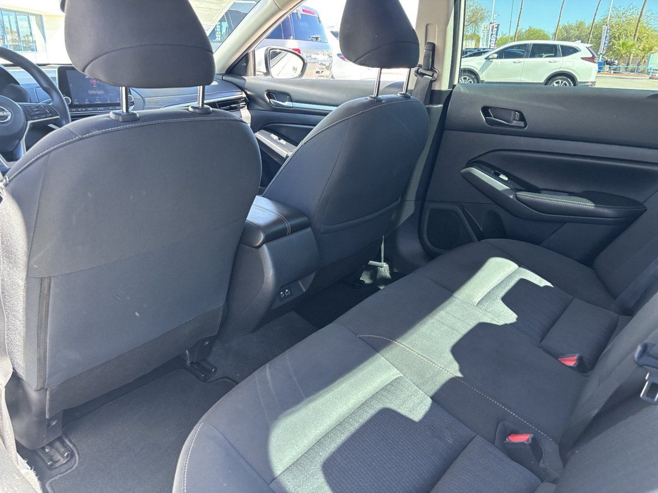 Used 2023 Nissan Altima 2.5 SV FWD image 15