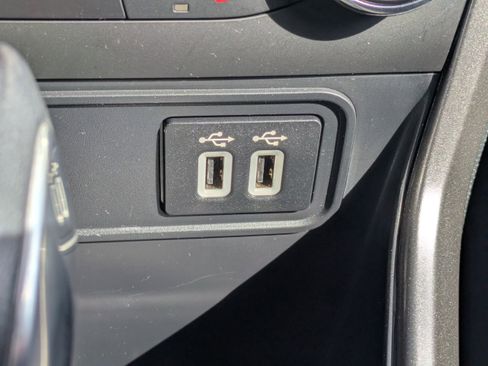 Certified 2019 Ford EcoSport SE w/ SE Convenience Package image 29