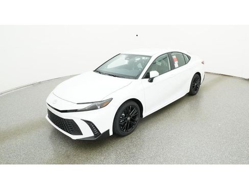 New 2026 Toyota Camry SE image 1