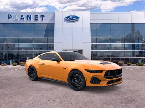 New 2026 Ford Mustang GT Premium w/ GT Performance Package RWD image 9