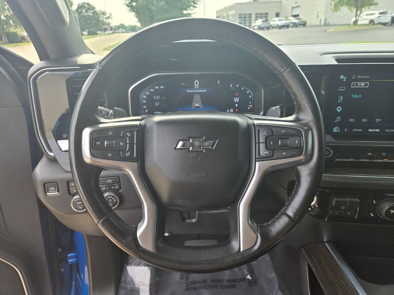 Used 2023 Chevrolet Silverado 1500 RST AWD/4WD image 16