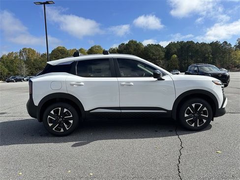 New 2026 Nissan Kicks SV w/ SV Premium Package image 6