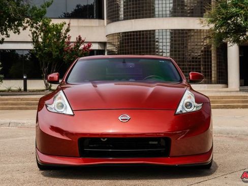 Used 2013 Nissan 370Z NISMO image 15