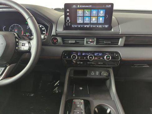 New 2025 Honda Pilot TrailSport image 16