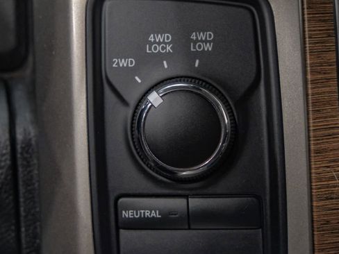 Used 2017 RAM 2500 Laramie w/ Off Road Package image 28