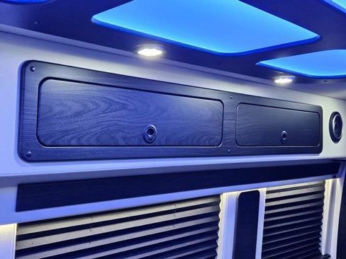New 2024 Mercedes-Benz Sprinter 3500 image 38