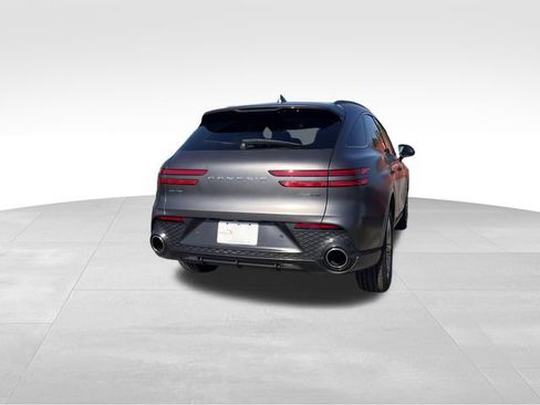 Used 2022 Genesis GV70 3.5T Sport w/ Sport Advanced Package AWD/4WD image 5