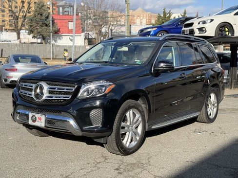Used 2019 Mercedes-Benz GLS 450 4MATIC image 3