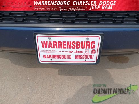 Used 2020 RAM 1500 Laramie AWD/4WD image 34