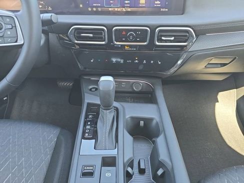 New 2026 Nissan Sentra SV image 3