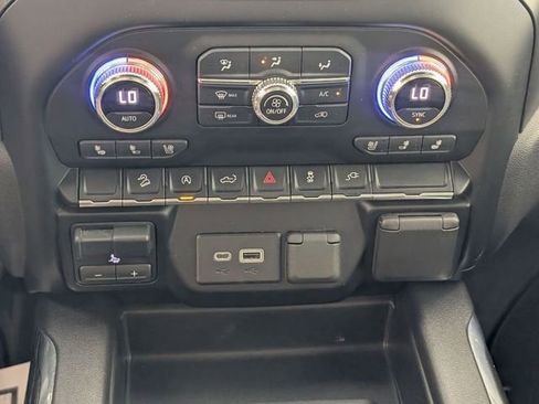 Used 2021 GMC Sierra 1500 AT4 AWD/4WD image 22